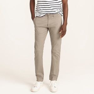 J.Crew Lightweight Chinos 484 Slim Fit